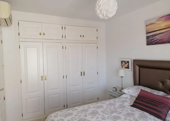 Exquisite Modern 2-Bed House In El Pinar De Bedar