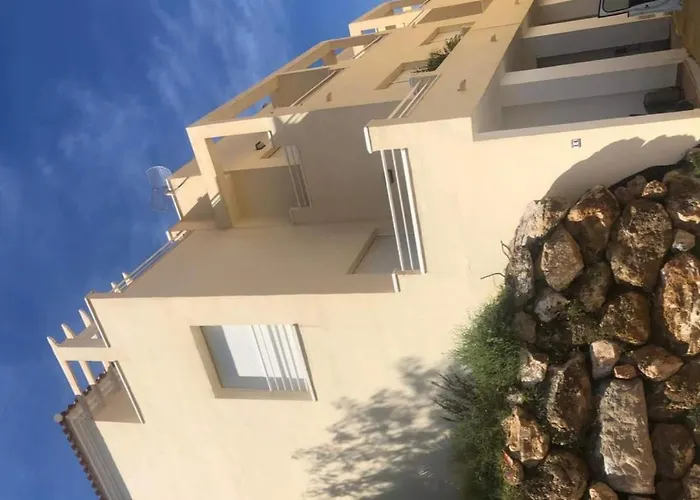 Exquisite Modern 2-Bed House In El Pinar De Bedar