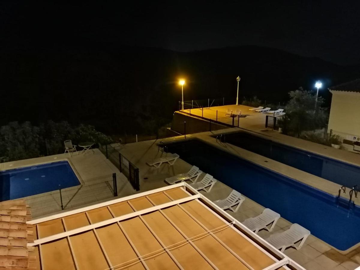 Exquisite Modern 2-bed House In El Pinar De Holiday home *
