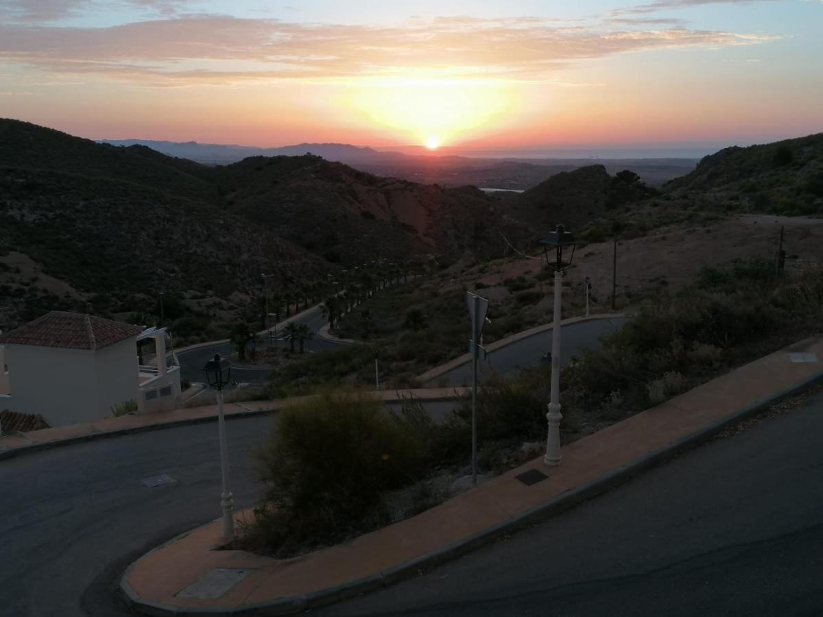 Exquisite Modern 2-bed House In El Pinar De Holiday home *