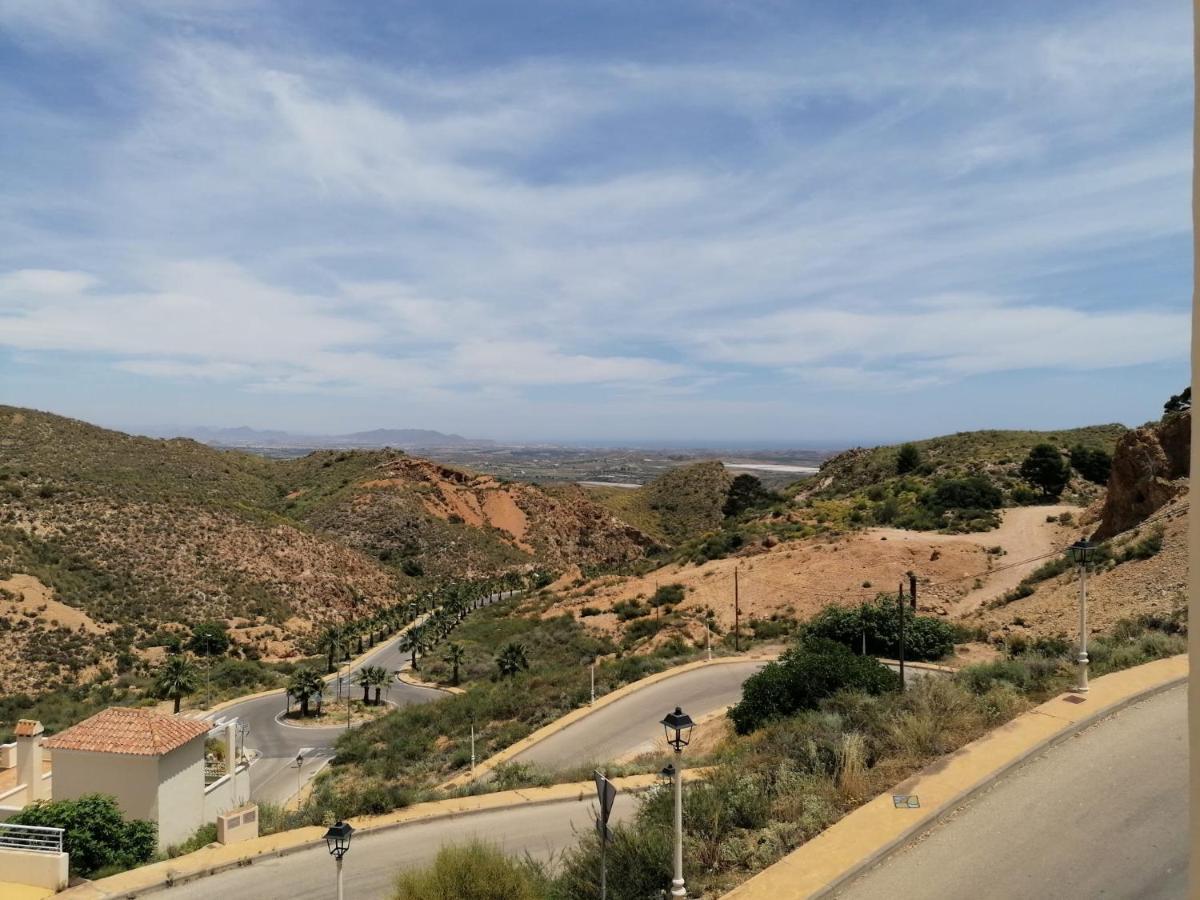Exquisite Modern 2-bed House In El Pinar De Vakantiehuis