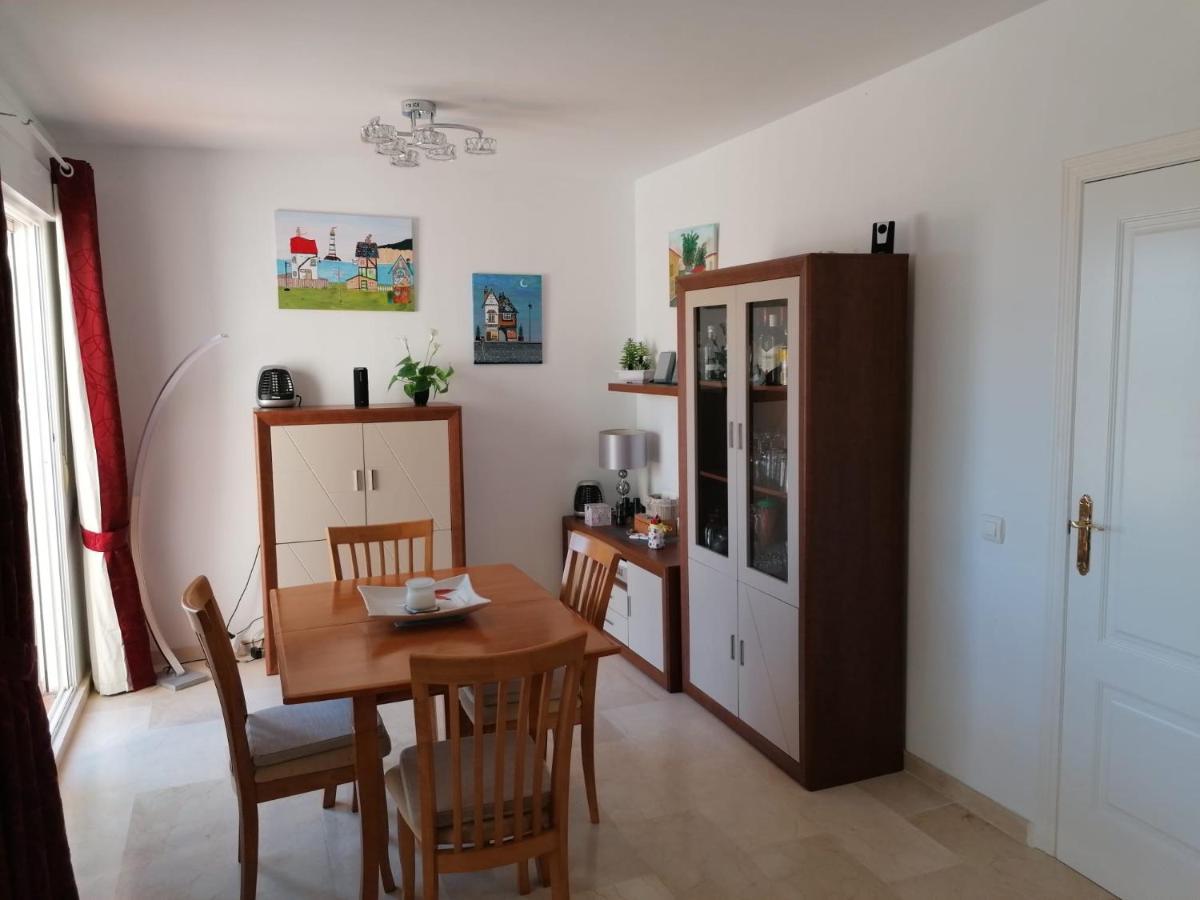 Exquisite Modern 2-bed House In El Pinar De Bédar